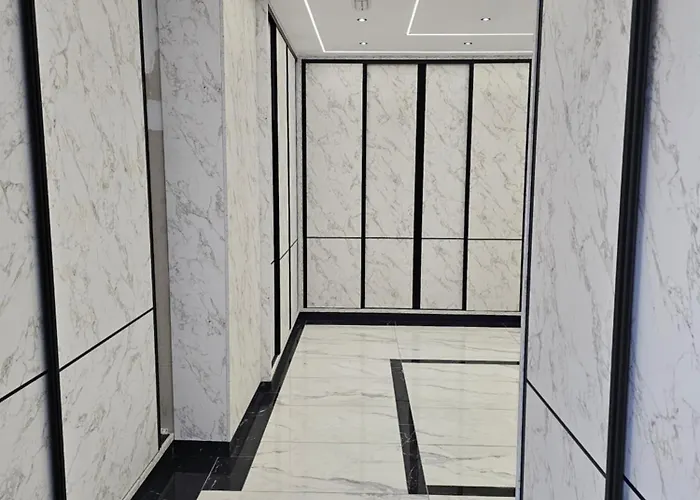 Center アパート *